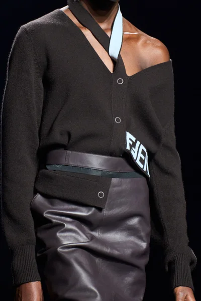Look 67